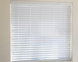 White Venetian Blind White Venetian Blind