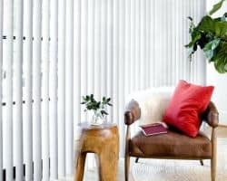 White Vertical blinds White Vertical blinds