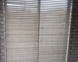 Mod-wood venetian blind